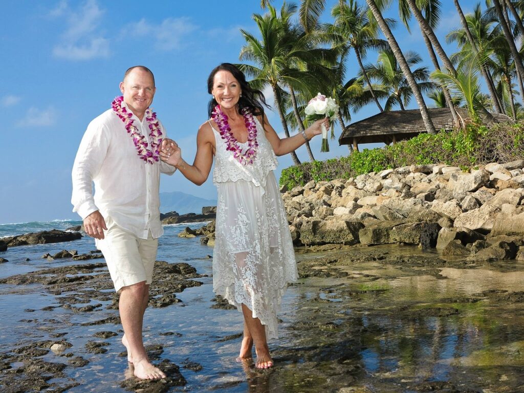 Weddings in Hawaii - Get married with Sail Away in Hawaii